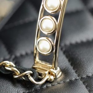 Replica CHANEL 24s Pearl Handle Box Black 4 Replica CHANEL 24s Pearl Handle Box Black - ultra-realistic fake designer tote