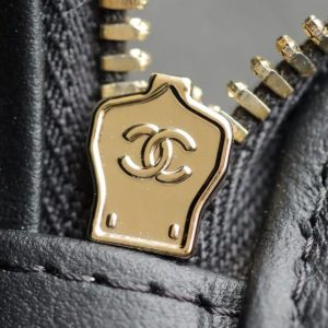 Replica CHANEL 24s Pearl Handle Box Black 8 Replica CHANEL 24s Pearl Handle Box Black - premium 1:1 fake handbag model