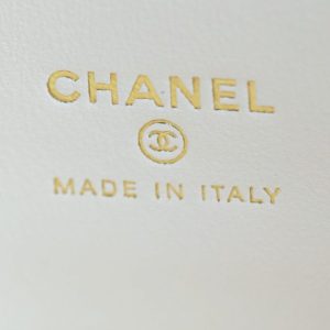 Replica CHANEL 24s Pearl Handle Box White 9 Replica CHANEL 24s Pearl Handle Box White - best-selling designer handbag dupe
