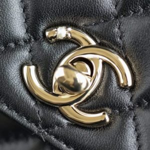 Replica CHANEL 24s Pearl Handle Black 5 Replica CHANEL 24s Pearl Handle Black - ultra-realistic fake designer tote