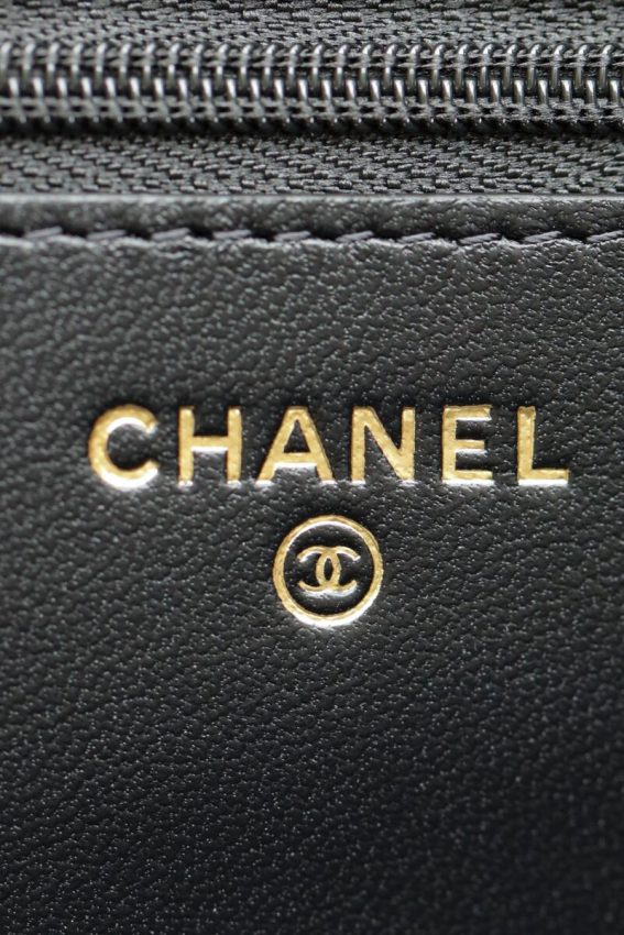 Replica CHANEL 24s Pearl Handle Black 8 Replica CHANEL 24s Pearl Handle Black - top-rated replica designer bag