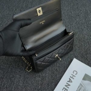 Replica CHANEL 24s Pearl Handle Black 12 Replica CHANEL 24s Pearl Handle Black - 1:1 designer replica handbag