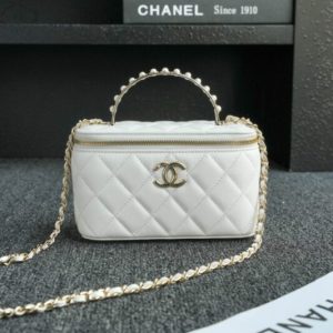 Replica CHANEL 24s Pearl Handle Box White 1 Replica CHANEL 24s Pearl Handle Box White - ultra-realistic fake designer tote