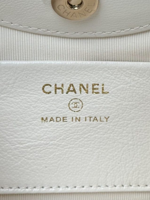 Replica CHANEL 24s Mini Horizontal White 5 Replica CHANEL 24s Mini Horizontal White - elite superclone designer purse
