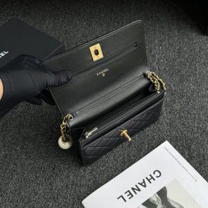 Replica CHANEL 24s Double Pearl Woc Black 5 Replica CHANEL 24s Double Pearl Woc Black - ultra-realistic fake designer tote