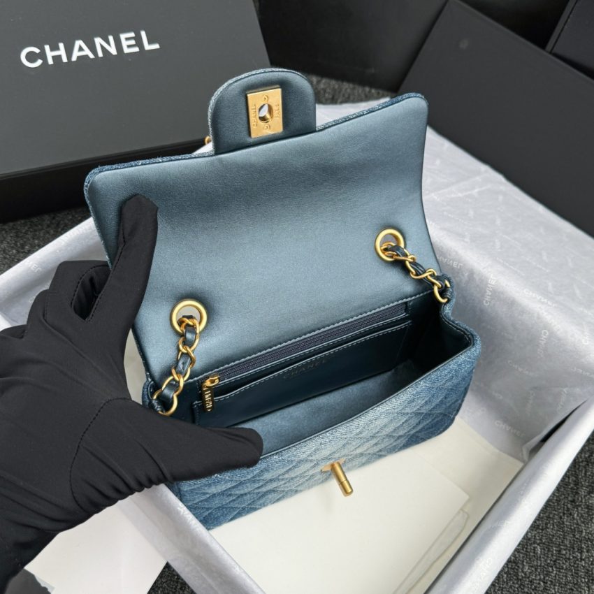 Replica CHANEL Classic Flap 20cm Denim 4 Replica CHANEL Classic Flap 20cm Denim - top-tier luxury replica shoulder bag