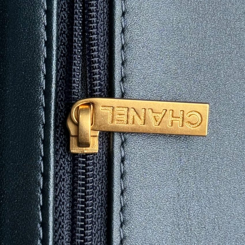 Replica CHANEL Classic Flap 20cm Denim 10 Replica CHANEL Classic Flap 20cm Denim - premium 1:1 fake handbag model
