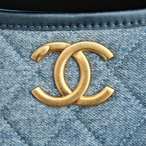 Replica CHANEL 23S Hobo Denim 5 Replica CHANEL 23S Hobo Denim - high-accuracy replica luxury purse