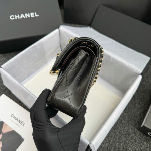 Replica CHANEL Classic Flap 23cm Black 2 Replica CHANEL Classic Flap 23cm Black - best-selling designer handbag dupe