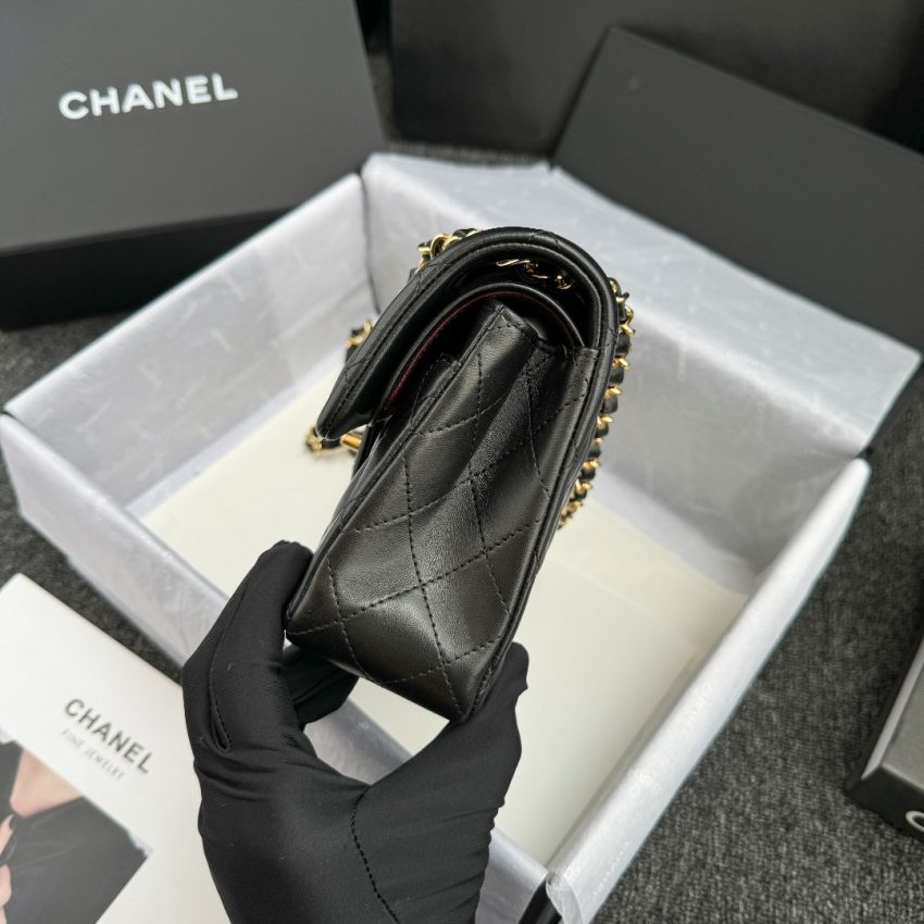 Replica CHANEL Classic Flap 23cm Black 2 Replica CHANEL Classic Flap 23cm Black - best-selling designer handbag dupe