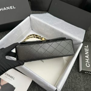 Replica CHANEL Classic Flap 23cm Black 3 Replica CHANEL Classic Flap 23cm Black - premium-grade designer purse dupe