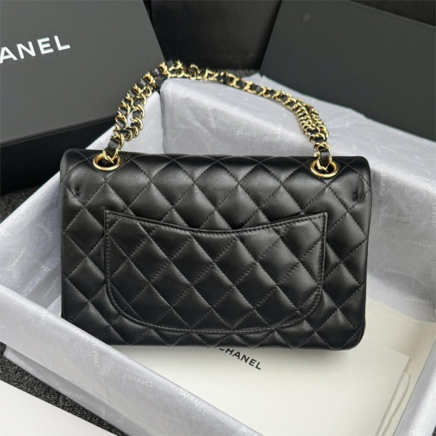 Replica CHANEL Classic Flap 23cm Black 4 Replica CHANEL Classic Flap 23cm Black - best-selling designer handbag dupe