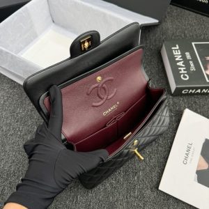 Replica CHANEL Classic Flap 23cm Black 5 Replica CHANEL Classic Flap 23cm Black - best-selling designer handbag dupe