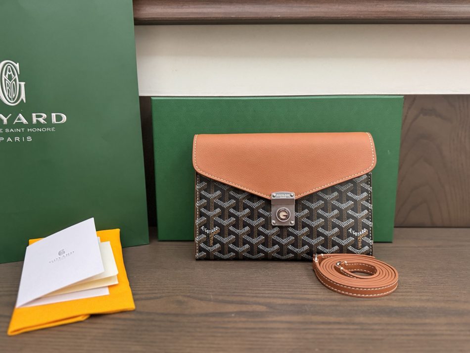 Goyard Chypre Wallet Brown 1 Goyard Chypre Wallet Pouch Knockoff — Crossbody Phone Wallet