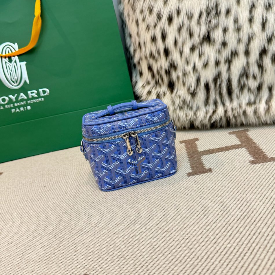 Goyard Muse Nano Vanity Sky Blue 9 Fake Goyard Muse Nano Vanity — Miniature Trunk Case Goyardine