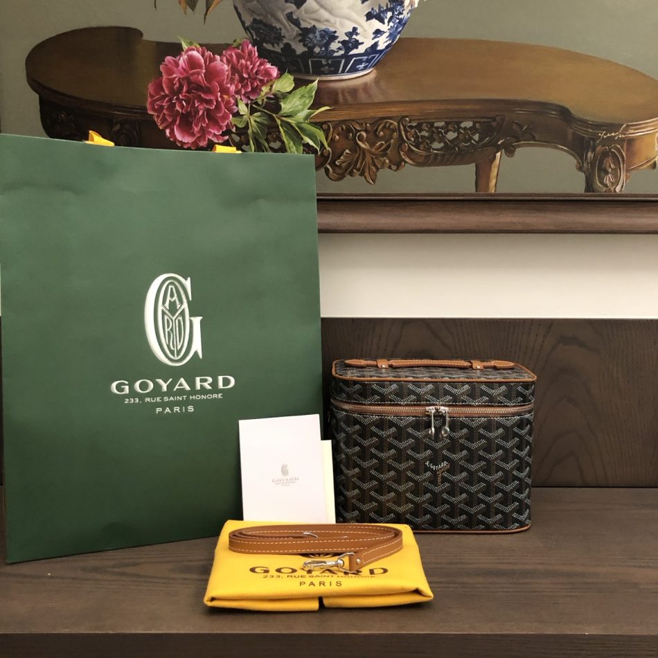Goyard Muse Vanity Brown 2 Goyard Muse Vanity Case Brown