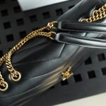 ysl-loulou-envelope-black-7