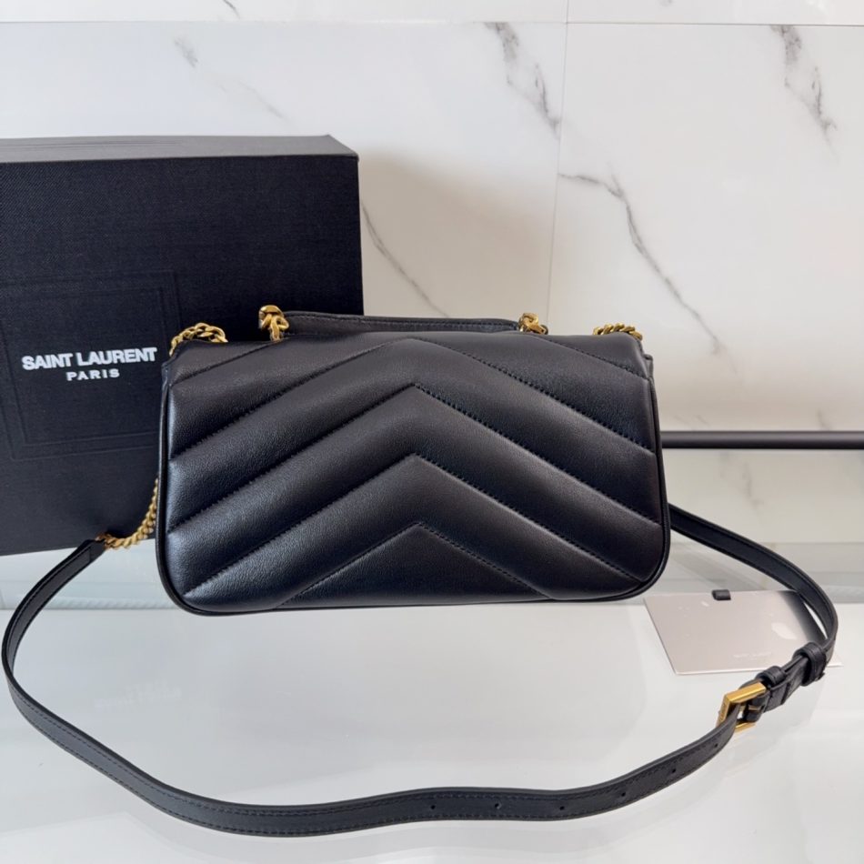 ysl-loulou-envelope-top-handle-envelope-6