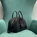ysl-sac-de-jour-boston-small-black-7